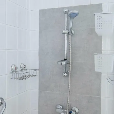 Tower Road - Bright Seafront 2 Bedroom Sliema